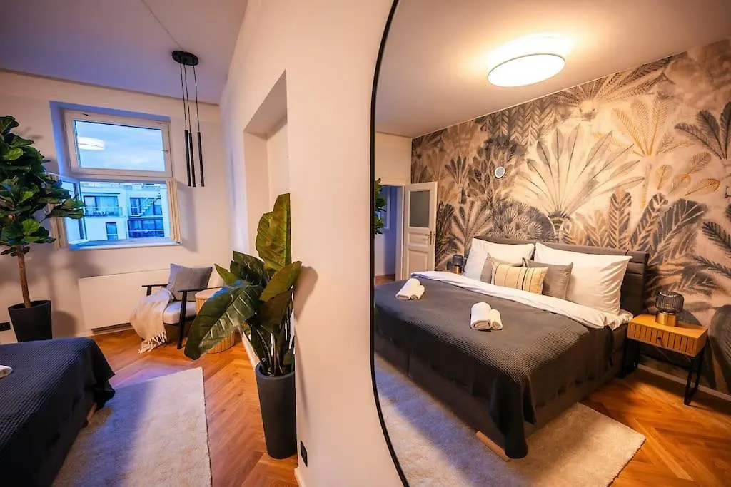 Апартаменты 3Br & 2,5Bath Heaven Of Harmony 2 Theater View Прага